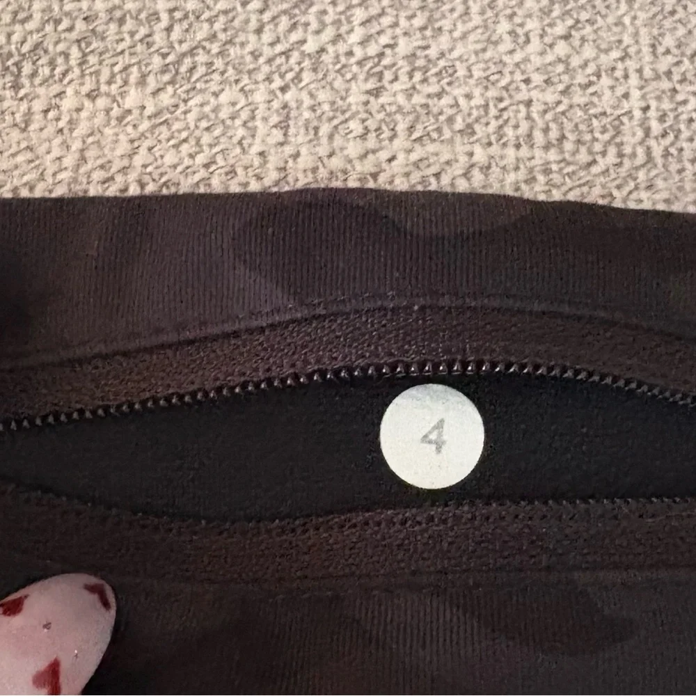 Lululemon Leggings - Picture 5 of 5